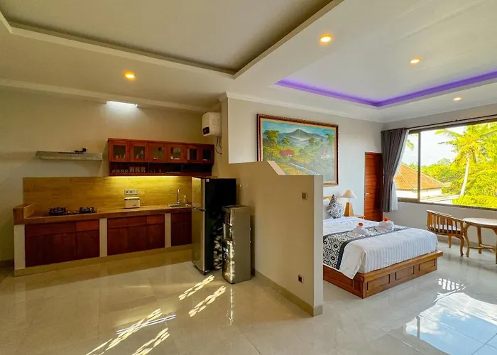 Galang Kangin House *